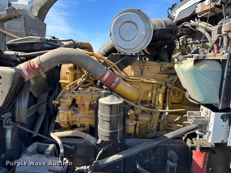 image for item DR6031 Kenworth  semi truck