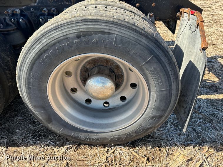 image for item DR6031 Kenworth  semi truck