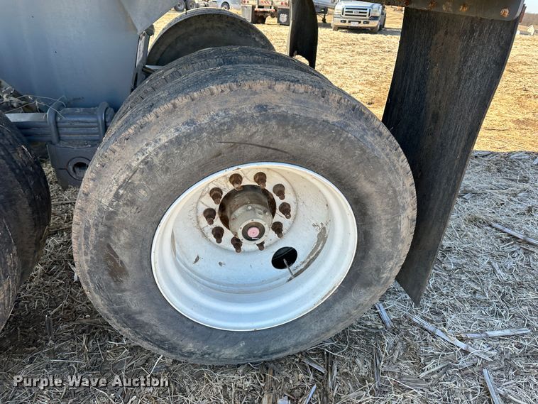 image for item DR6032 2017 Load King RH3226  end dump trailer