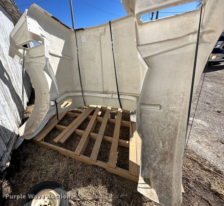 image for item DR6034 Kenworth  Hood