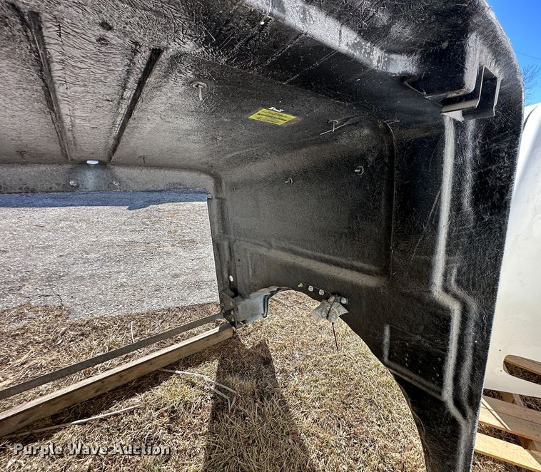 image for item DR6035 Peterbilt  Hood