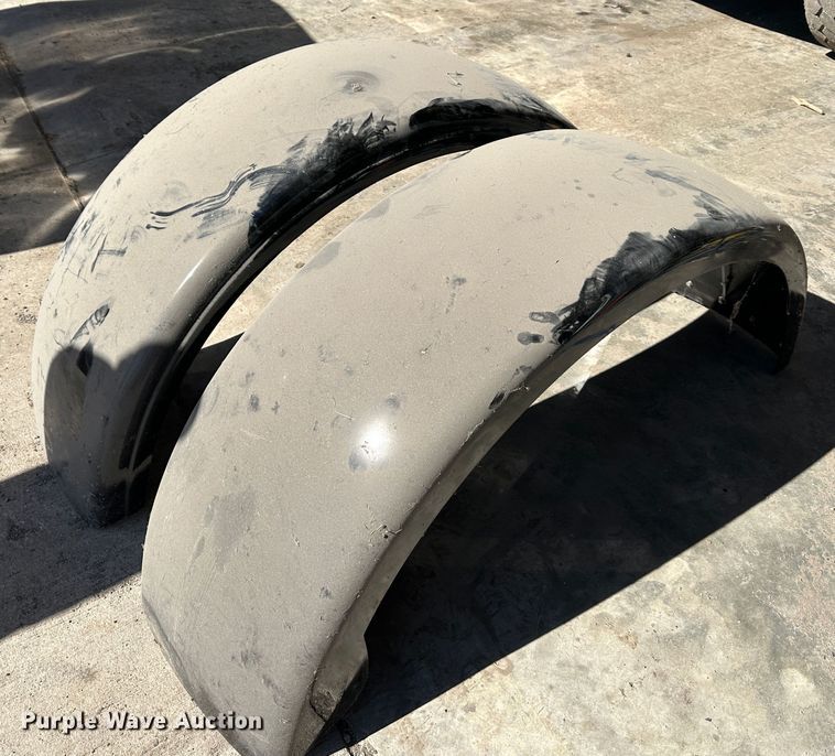 image for item DR6035 Peterbilt  Hood