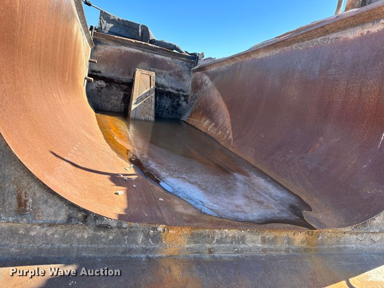 image for item DR6037 2007 Peterbilt 357  dump truck