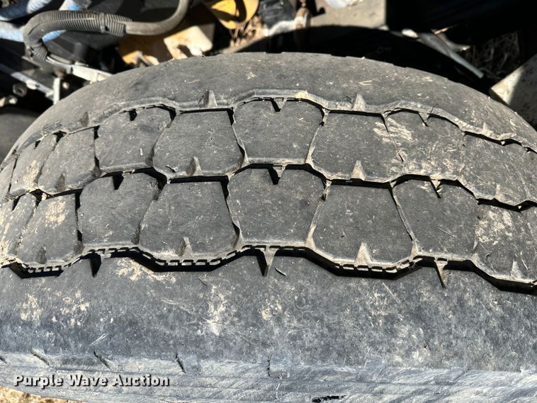 image for item DR6037 2007 Peterbilt 357  dump truck