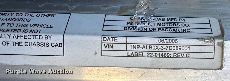 image for item DR6037 2007 Peterbilt 357  dump truck