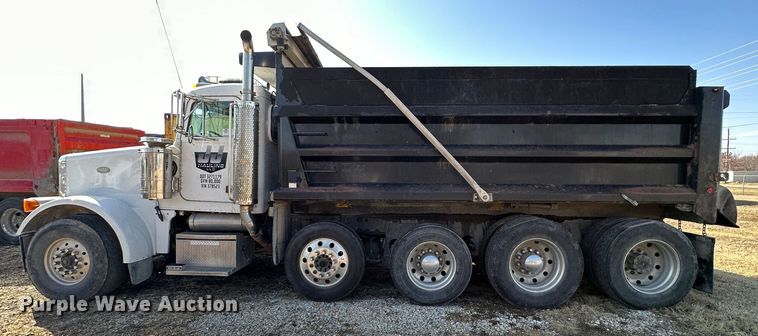 image for item DR6039 1995 Peterbilt 378  dump truck