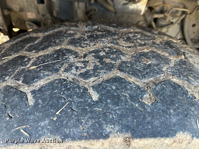 image for item DR6040 2007 Freightliner Business Class M2  dump truck