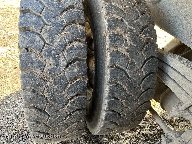 image for item DR6040 2007 Freightliner Business Class M2  dump truck