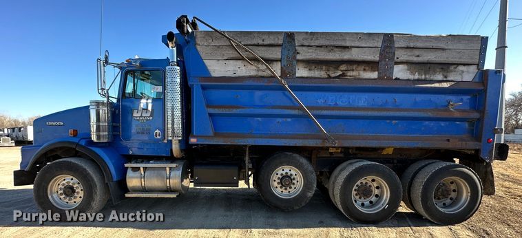 image for item DR6043 Kenworth  dump truck