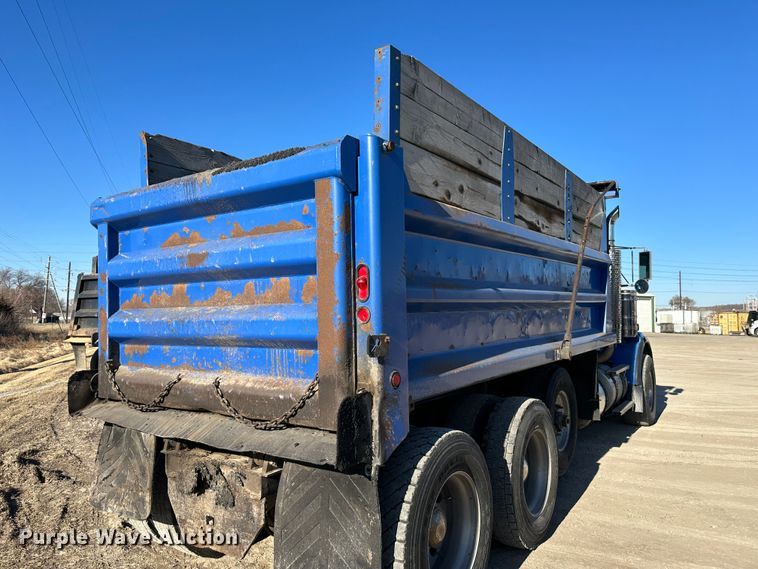 image for item DR6043 Kenworth  dump truck