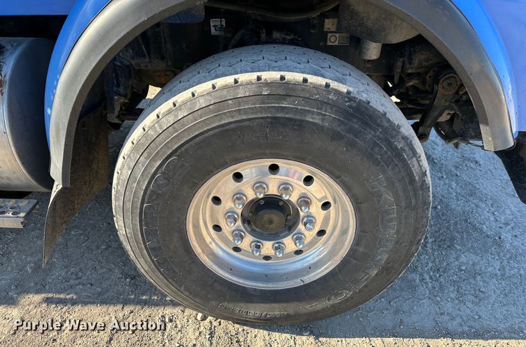 image for item DR6043 Kenworth  dump truck