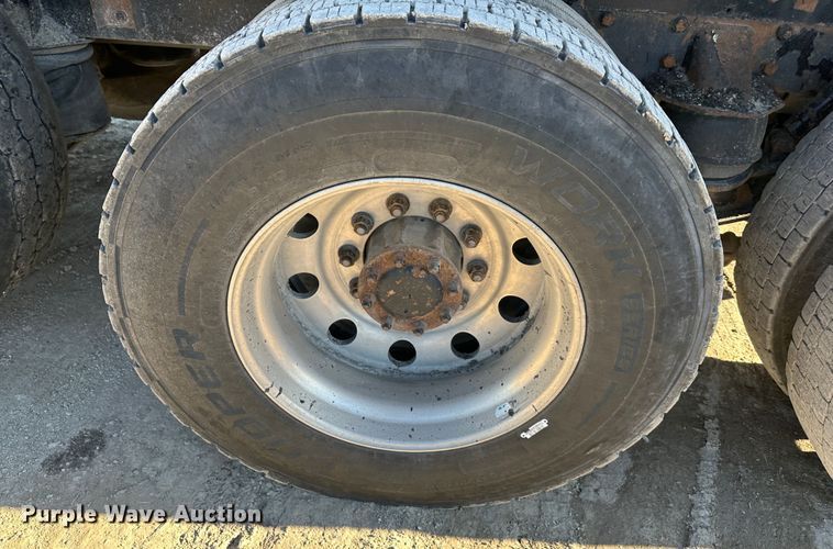 image for item DR6043 Kenworth  dump truck