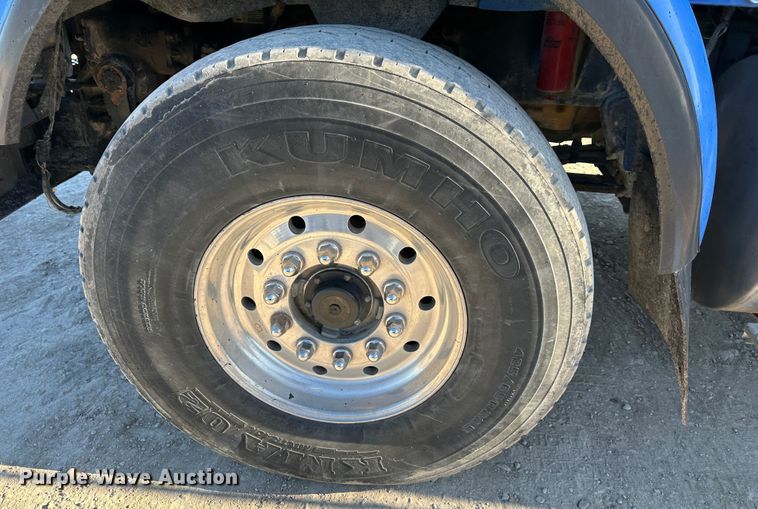 image for item DR6043 Kenworth  dump truck