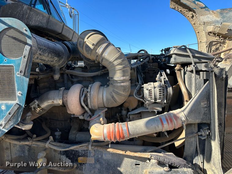 image for item DR6046 1997 Kenworth T800  dump truck