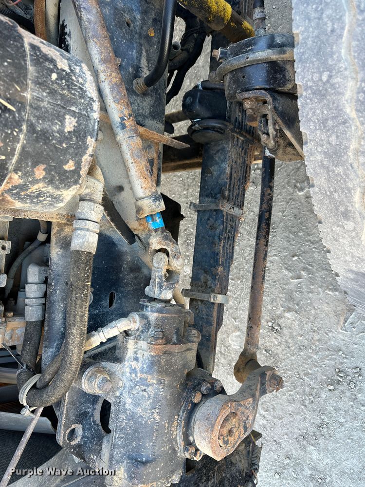 image for item DR6046 1997 Kenworth T800  dump truck