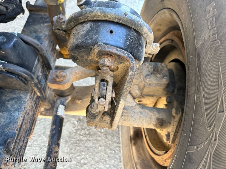 image for item DR6046 1997 Kenworth T800  dump truck