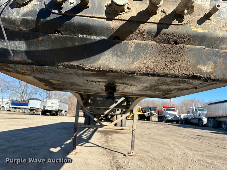 image for item DR6048 2010 Trail King  side dump trailer