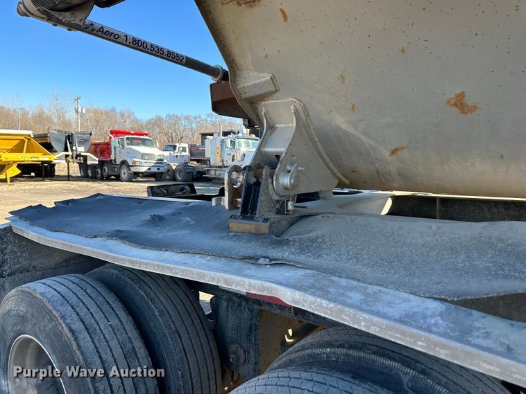 image for item DR6048 2010 Trail King  side dump trailer