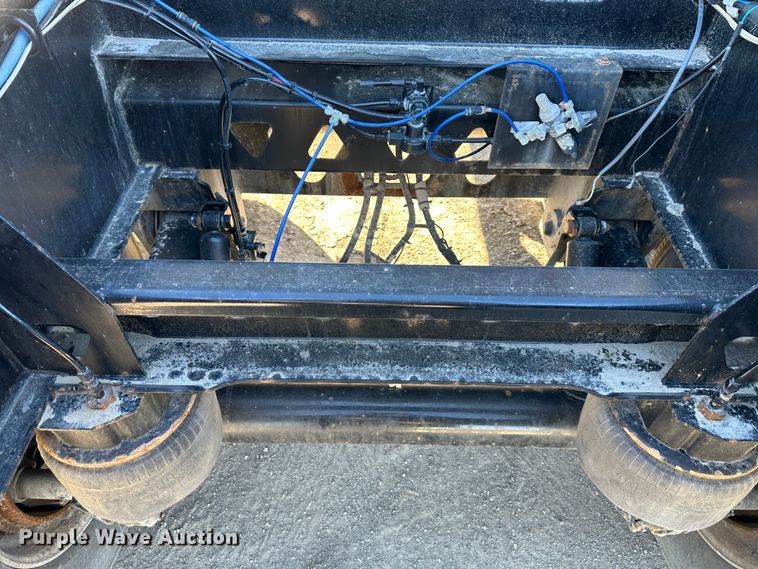 image for item DR6048 2010 Trail King  side dump trailer