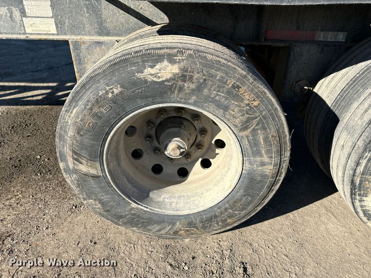 image for item DR6048 2010 Trail King  side dump trailer
