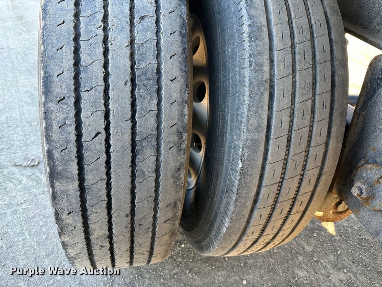 image for item DR6048 2010 Trail King  side dump trailer