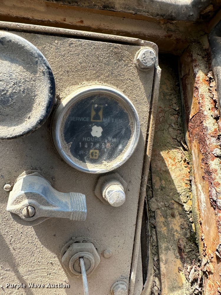 image for item DR6060 1986 Caterpillar 963  track loader