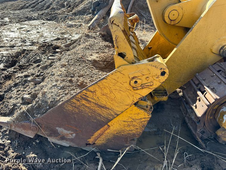 image for item DR6060 1986 Caterpillar 963  track loader