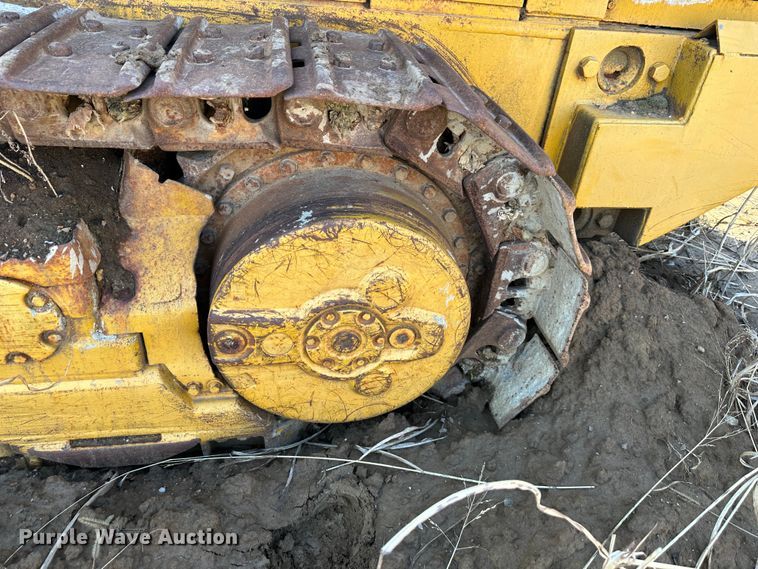 image for item DR6060 1986 Caterpillar 963  track loader