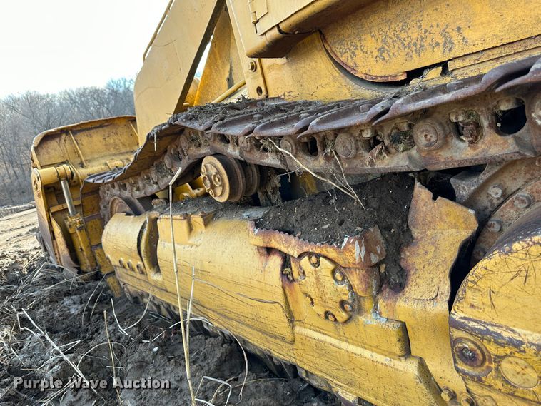 image for item DR6060 1986 Caterpillar 963  track loader
