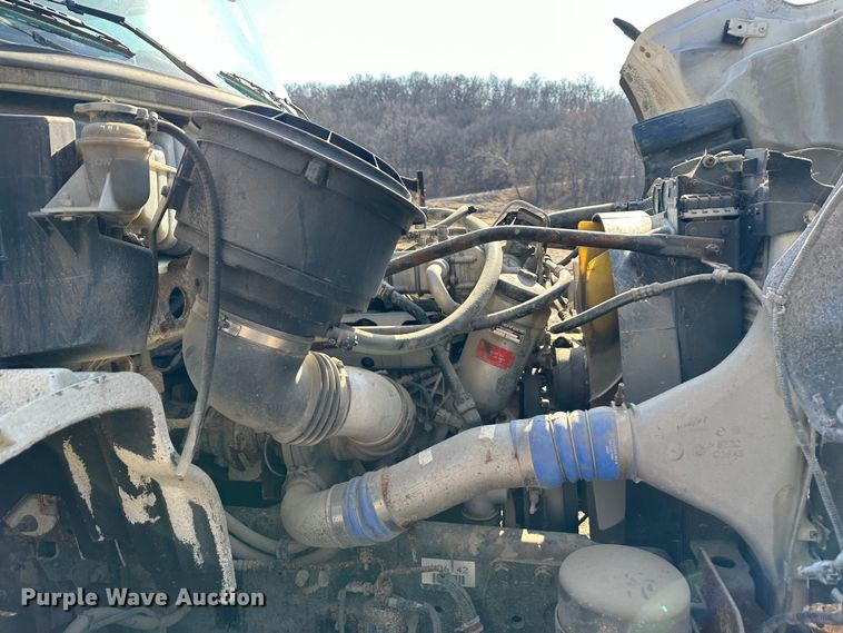 image for item DR6061 2007 Freightliner Business Class M2  dump truck