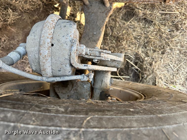 image for item DR6061 2007 Freightliner Business Class M2  dump truck