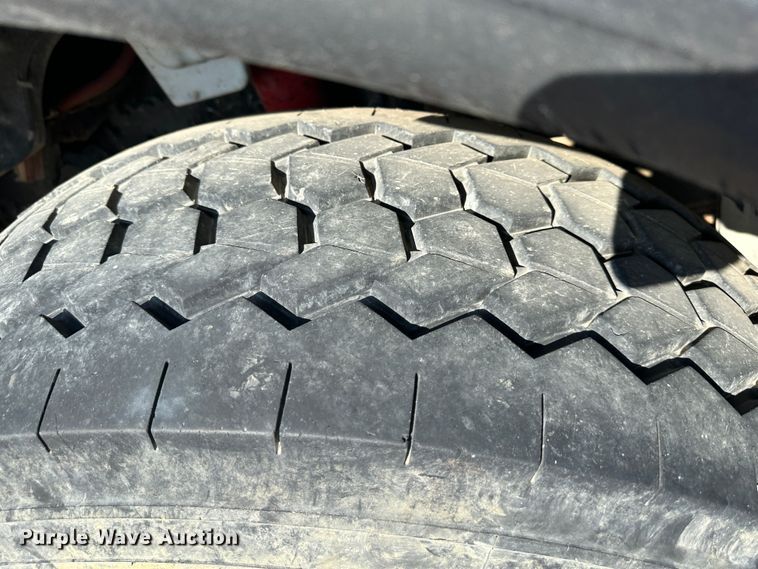 image for item DR6061 2007 Freightliner Business Class M2  dump truck