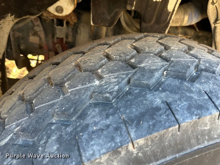 image for item DR6061 2007 Freightliner Business Class M2  dump truck