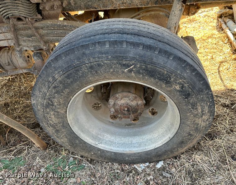 image for item DR6061 2007 Freightliner Business Class M2  dump truck