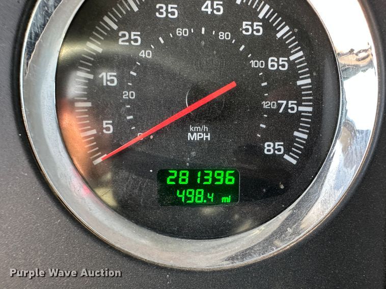 image for item DR6062 2012 Kenworth W900  truck cab and chassis