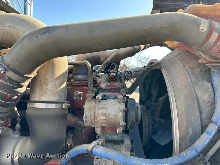 image for item DR6062 2012 Kenworth W900  truck cab and chassis