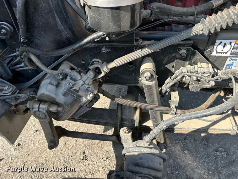 image for item DR6062 2012 Kenworth W900  truck cab and chassis