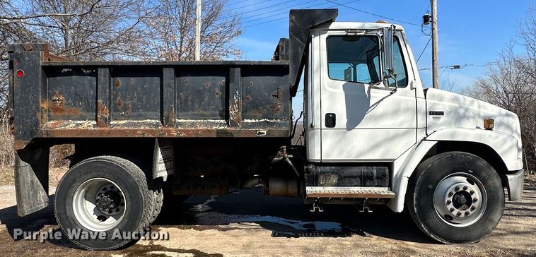 image for item DR6078 1998 Freightliner FL70  dump truck