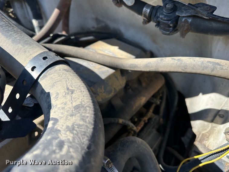 image for item DR6078 1998 Freightliner FL70  dump truck