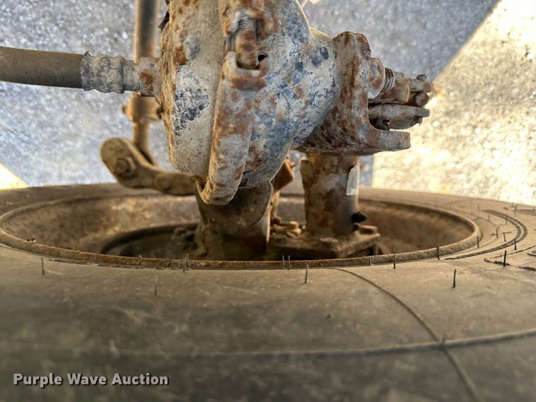 image for item DR6078 1998 Freightliner FL70  dump truck