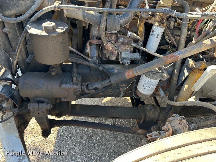 image for item DR6078 1998 Freightliner FL70  dump truck