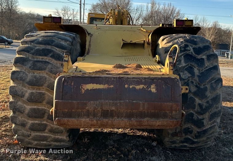 image for item DR7462 2003 Caterpillar 621G  scraper