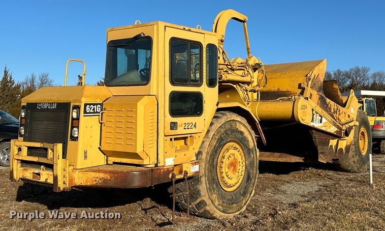 image for item DR7463 2003 Caterpillar 621G  scraper
