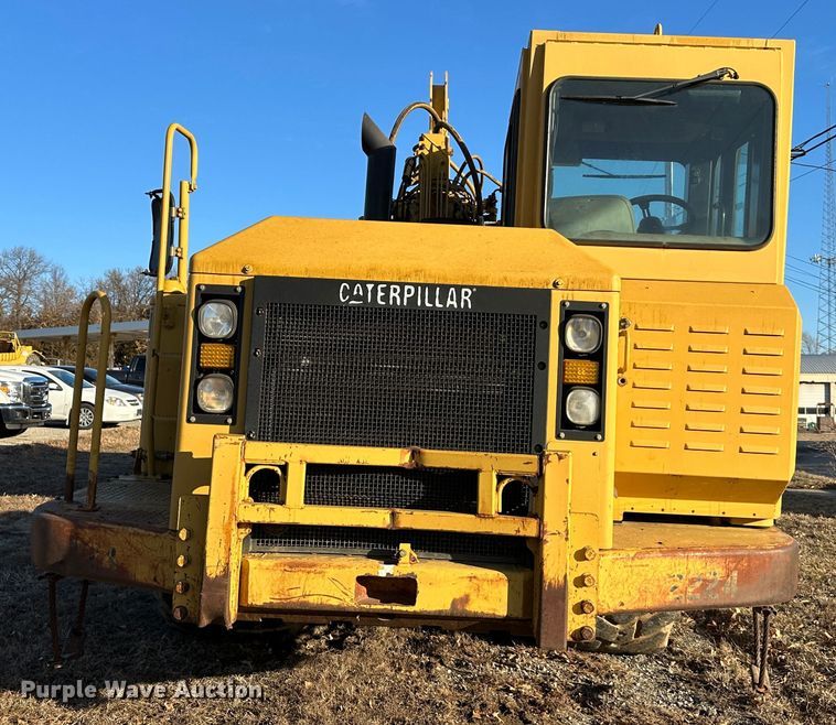 image for item DR7463 2003 Caterpillar 621G  scraper