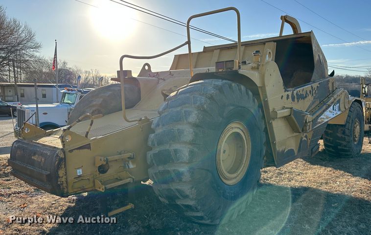 image for item DR7463 2003 Caterpillar 621G  scraper