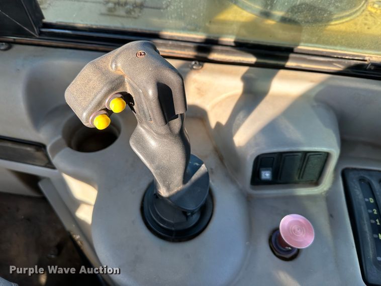 image for item DR7463 2003 Caterpillar 621G  scraper