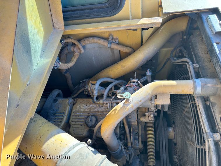 image for item DR7463 2003 Caterpillar 621G  scraper