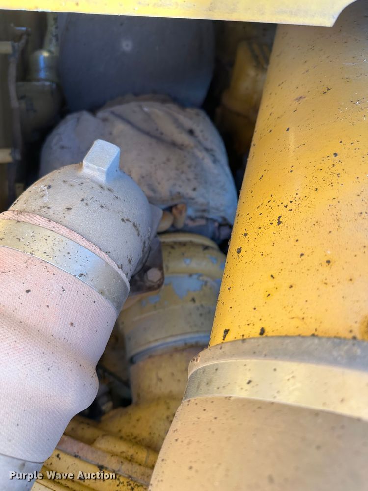 image for item DR7463 2003 Caterpillar 621G  scraper