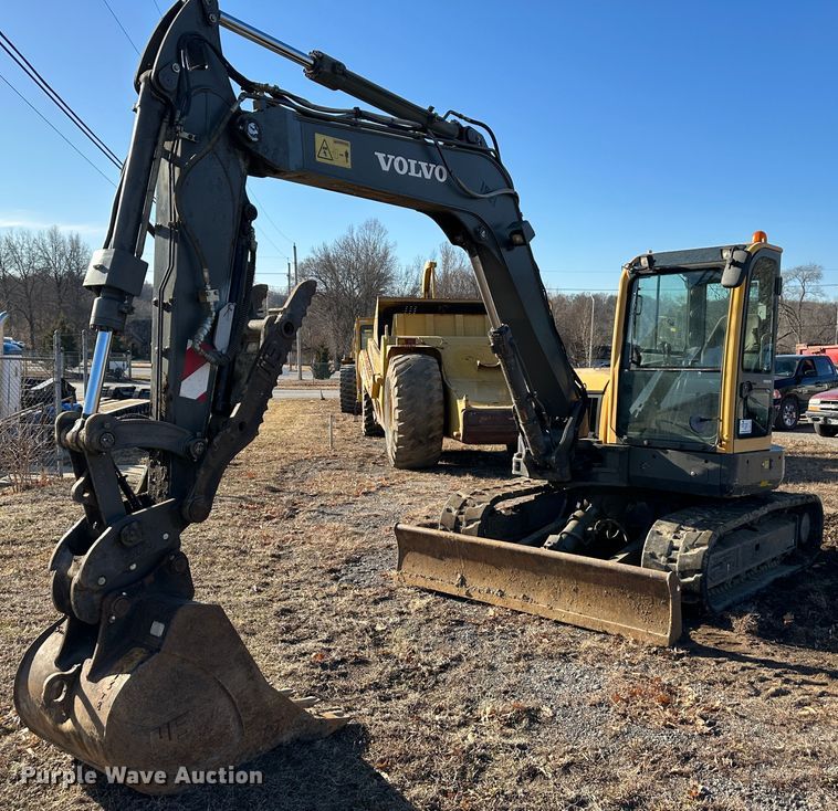 image for item DR7464 2013 Volvo ECR88  mini excavator