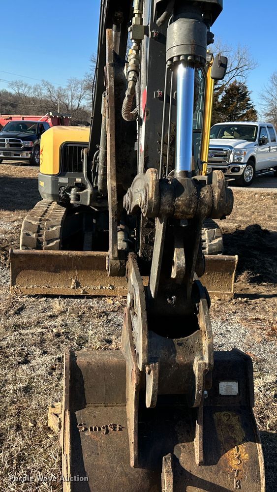 image for item DR7464 2013 Volvo ECR88  mini excavator